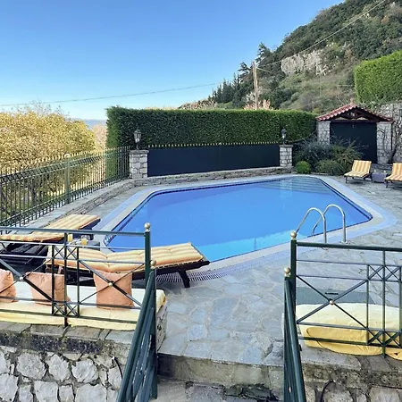 Beautiful With Pool Prázdninový dům